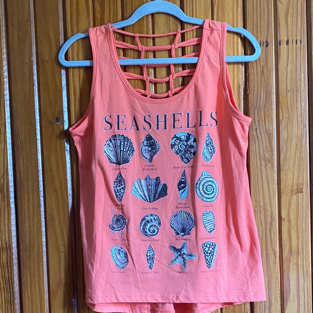 Seashell Graphic Coral Tank Top